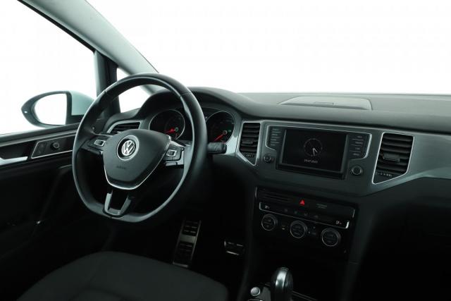 Volkswagen Golf Sportsvan image 2