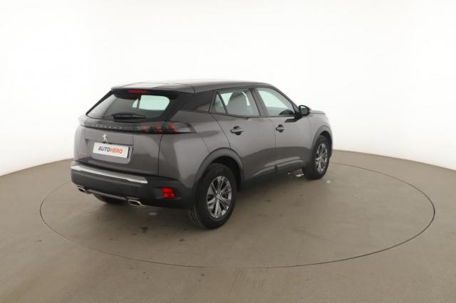 Peugeot 2008 image 1
