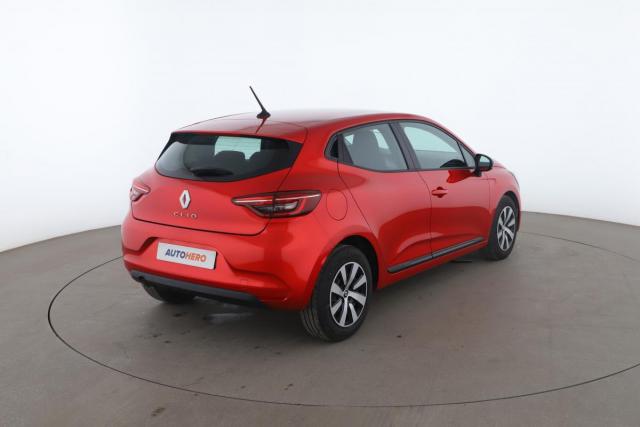 Renault Clio image 2