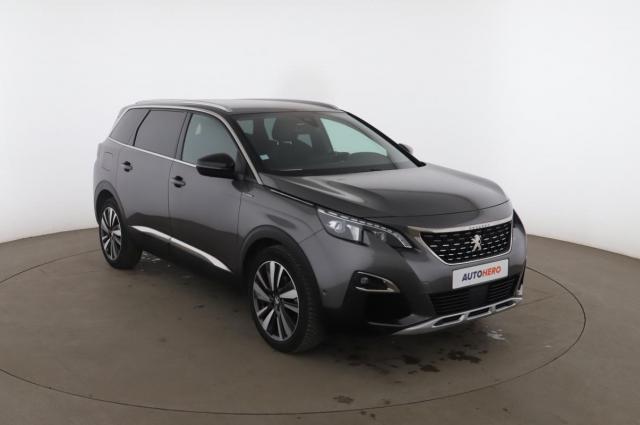 Peugeot 5008 image 2