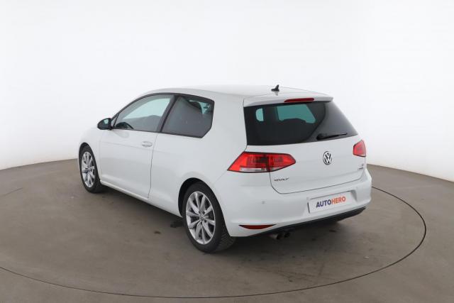 Volkswagen Golf image 9
