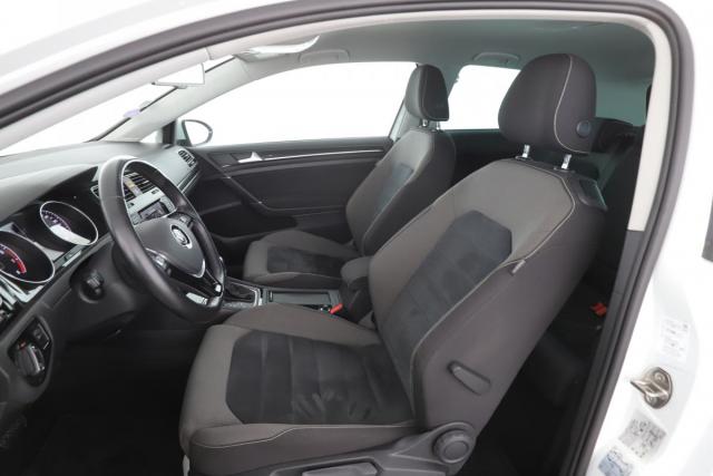 Volkswagen Golf image 7