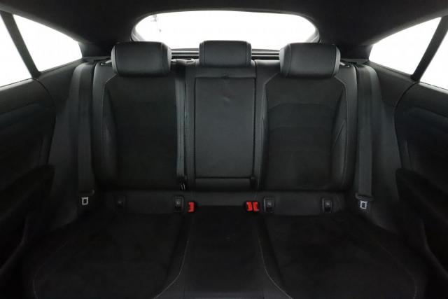 Volkswagen Arteon image 6
