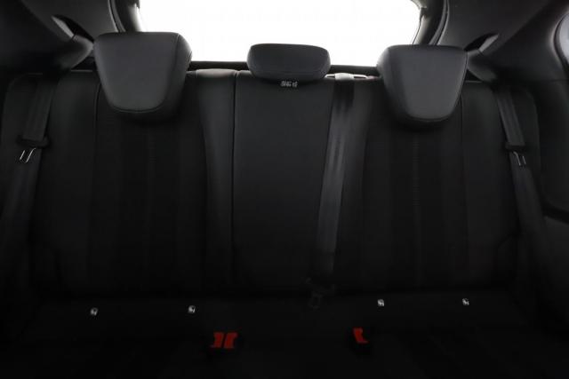 Opel Mokka image 2