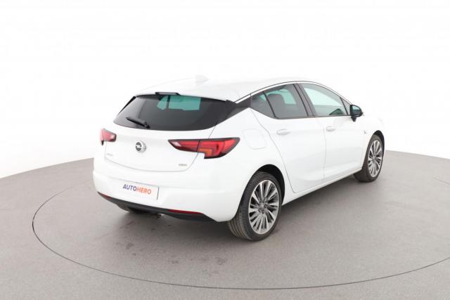 Opel Astra image 9