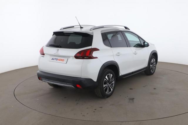 Peugeot 2008 image 9