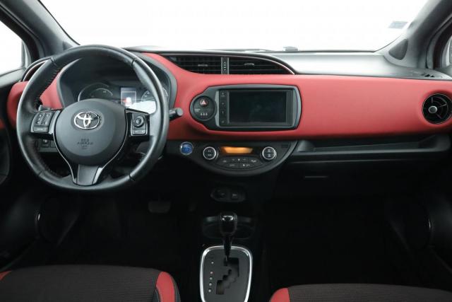 Toyota Yaris image 6