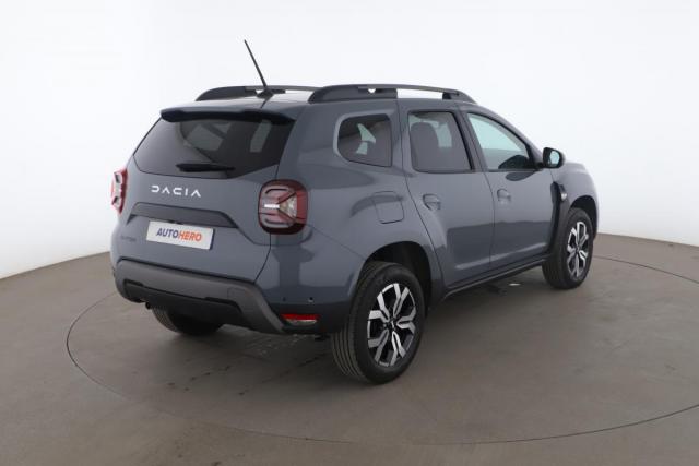 Dacia Duster image 8