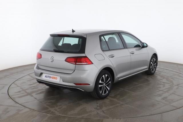 Volkswagen Golf image 2