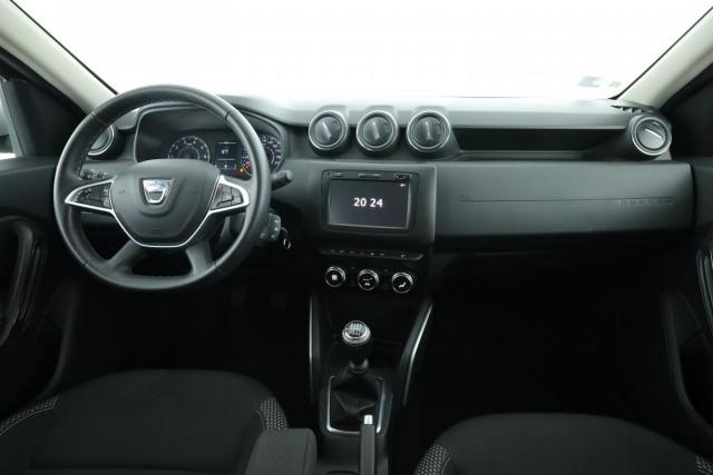 Dacia Duster image 9