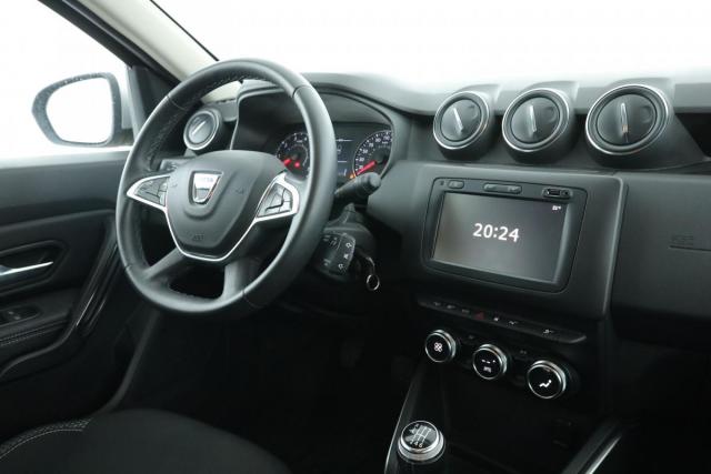 Dacia Duster image 4