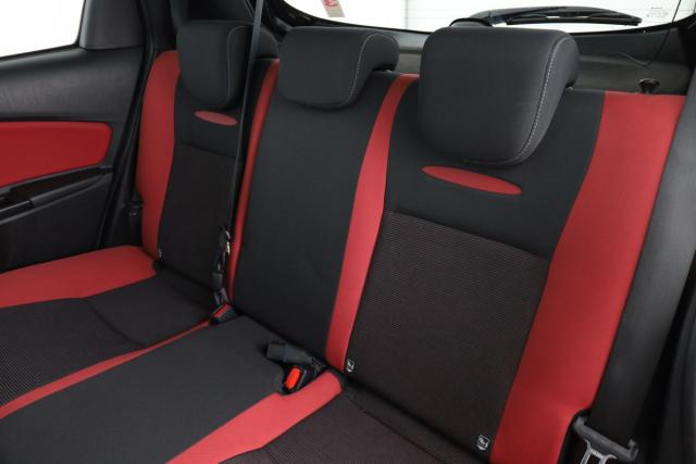 Toyota Yaris image 5