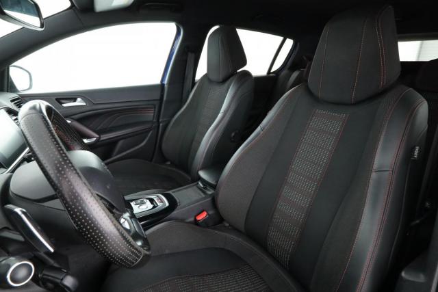 Peugeot 308 image 7