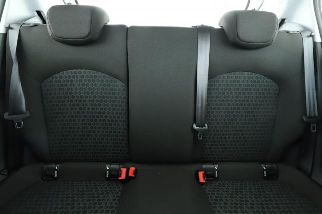 Opel Corsa image 3