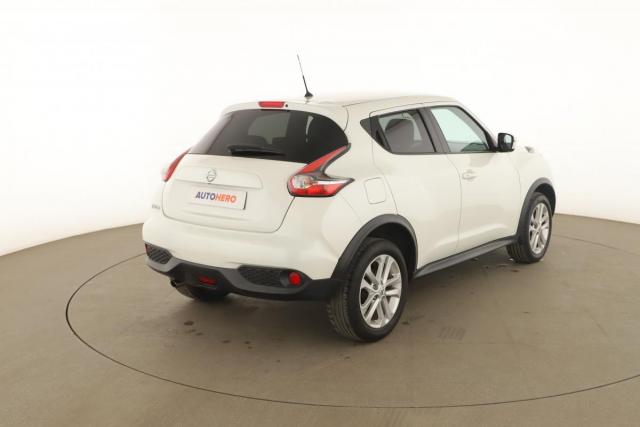 Nissan Juke image 9