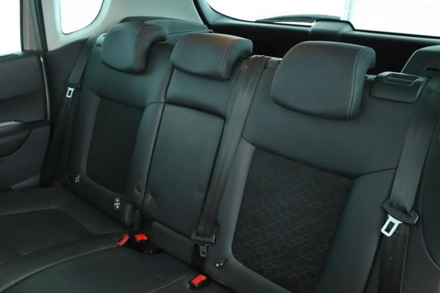 Peugeot 3008 image 7