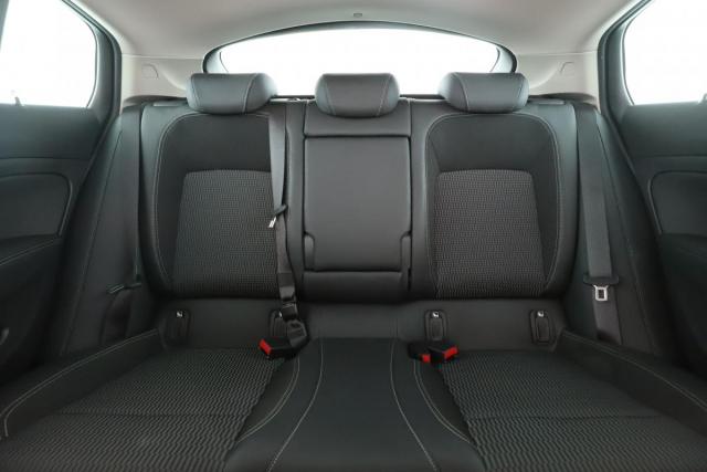 Opel Insignia image 1