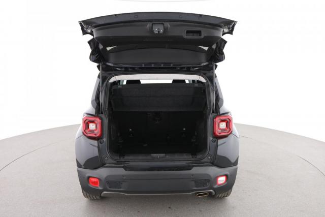 Jeep Renegade image 2