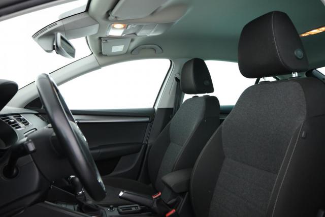 Skoda Octavia image 4