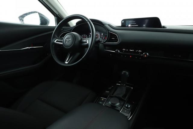 Mazda Cx-30 image 9