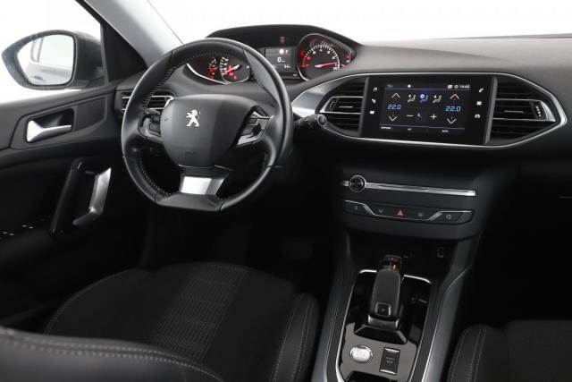 Peugeot 308 image 6