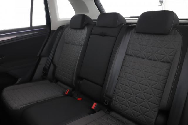 Volkswagen Tiguan image 9