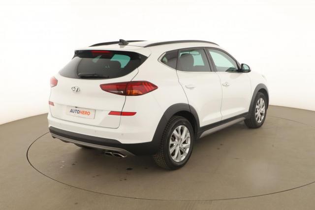 Hyundai Tucson image 8