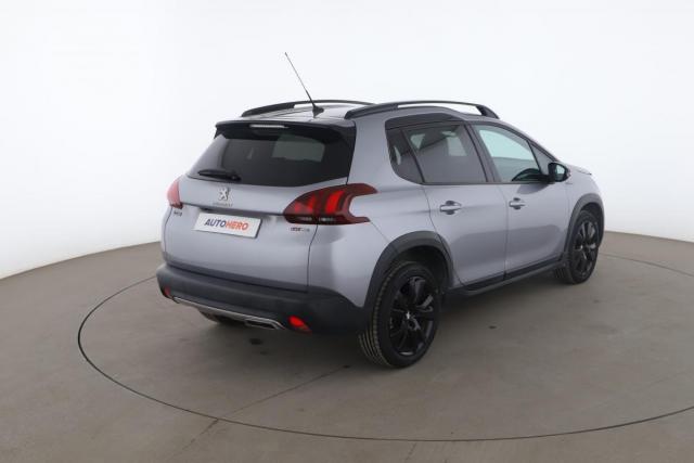 Peugeot 2008 image 3