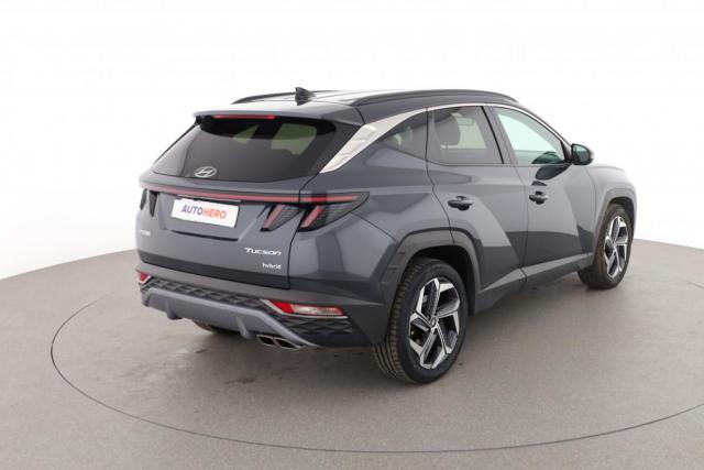 Hyundai Tucson image 8