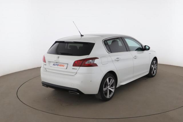 Peugeot 308 image 8