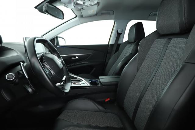 Peugeot 3008 image 1