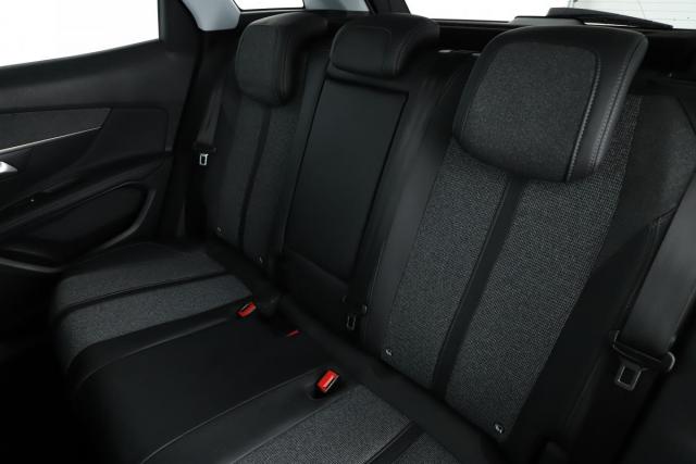 Peugeot 3008 image 7