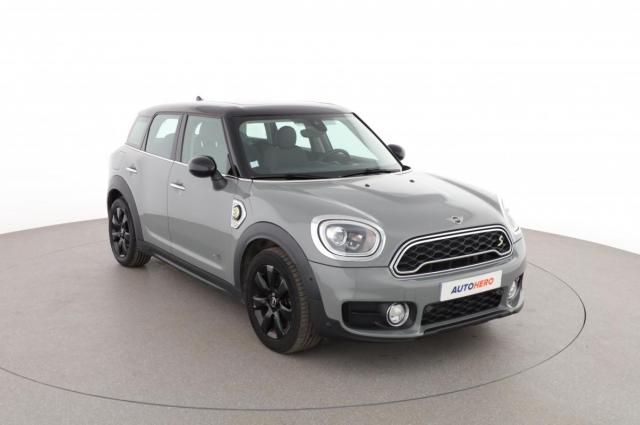 Mini Countryman image 2