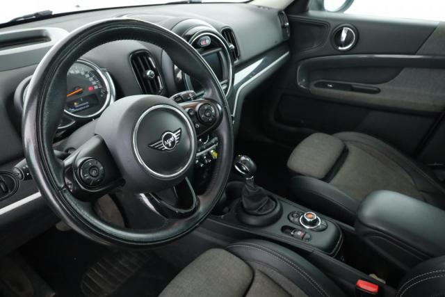 Mini Countryman image 9