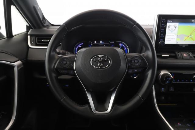 Toyota Rav4 image 8