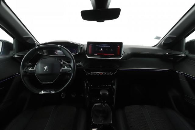 Peugeot 208 image 2