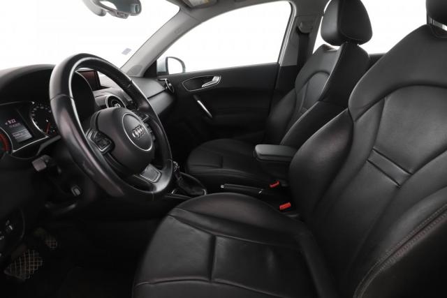 Audi A1 Sportback image 1