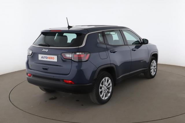 Jeep Compass image 6
