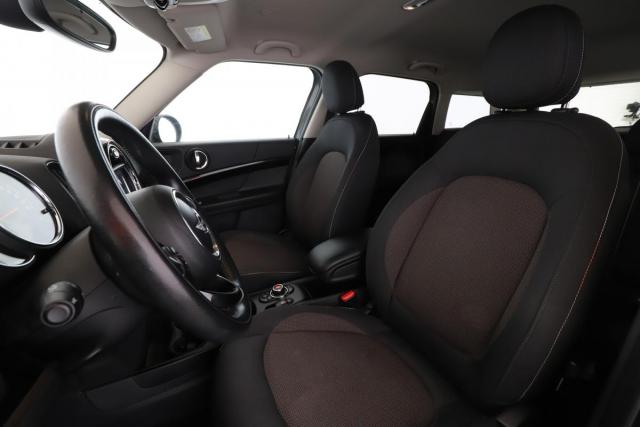 Mini Countryman image 5