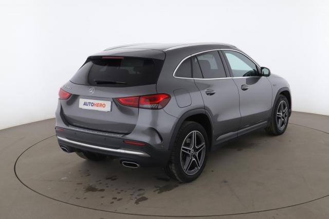 Mercedes Benz Gla image 7