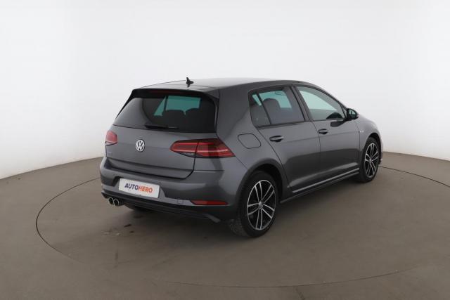 Volkswagen Golf image 1