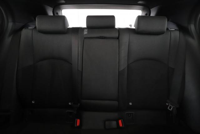 Lexus Ux image 2