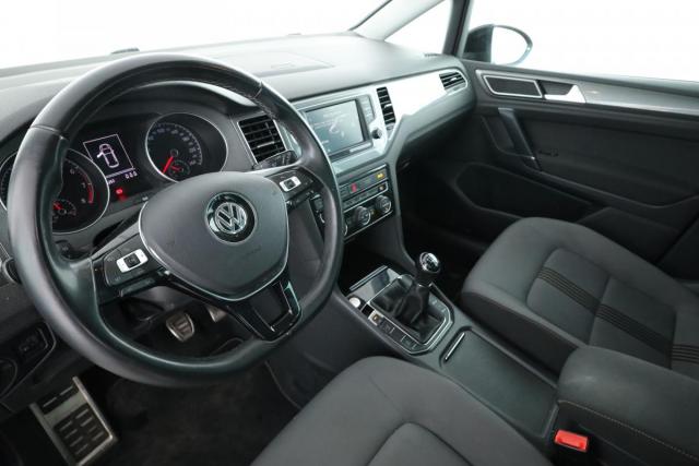 Volkswagen Golf Sportsvan image 6