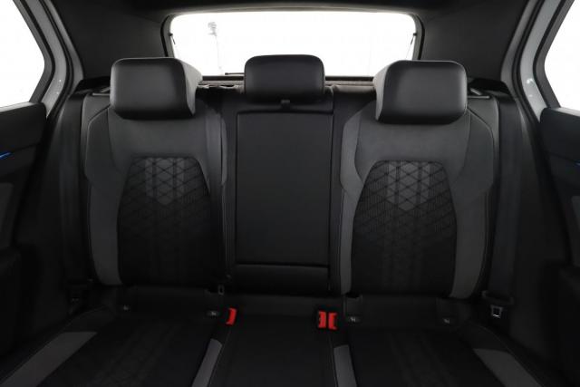 Volkswagen Golf image 1