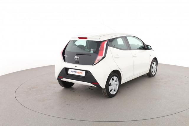 Toyota Aygo image 2