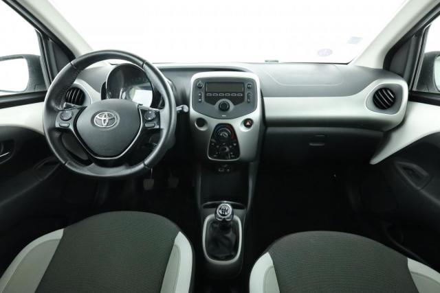 Toyota Aygo image 8