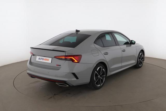 Skoda Octavia image 7