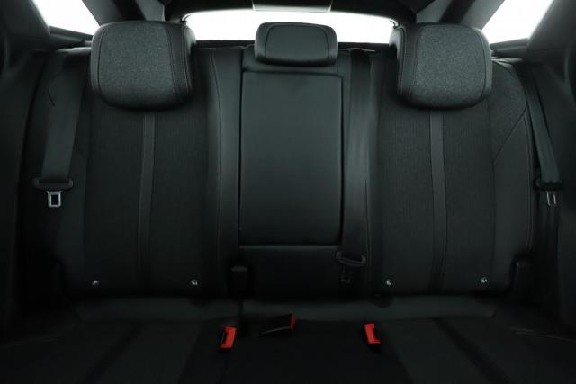 Peugeot 3008 image 6
