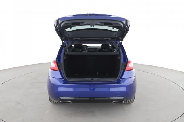 Peugeot 308 image 2