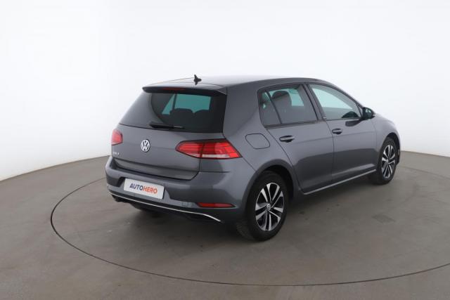 Volkswagen Golf image 4